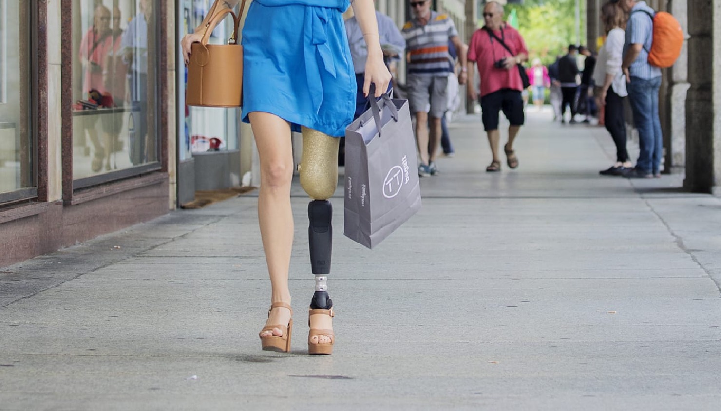 假肢是一種讓人們重新擁有肢體自由的工具